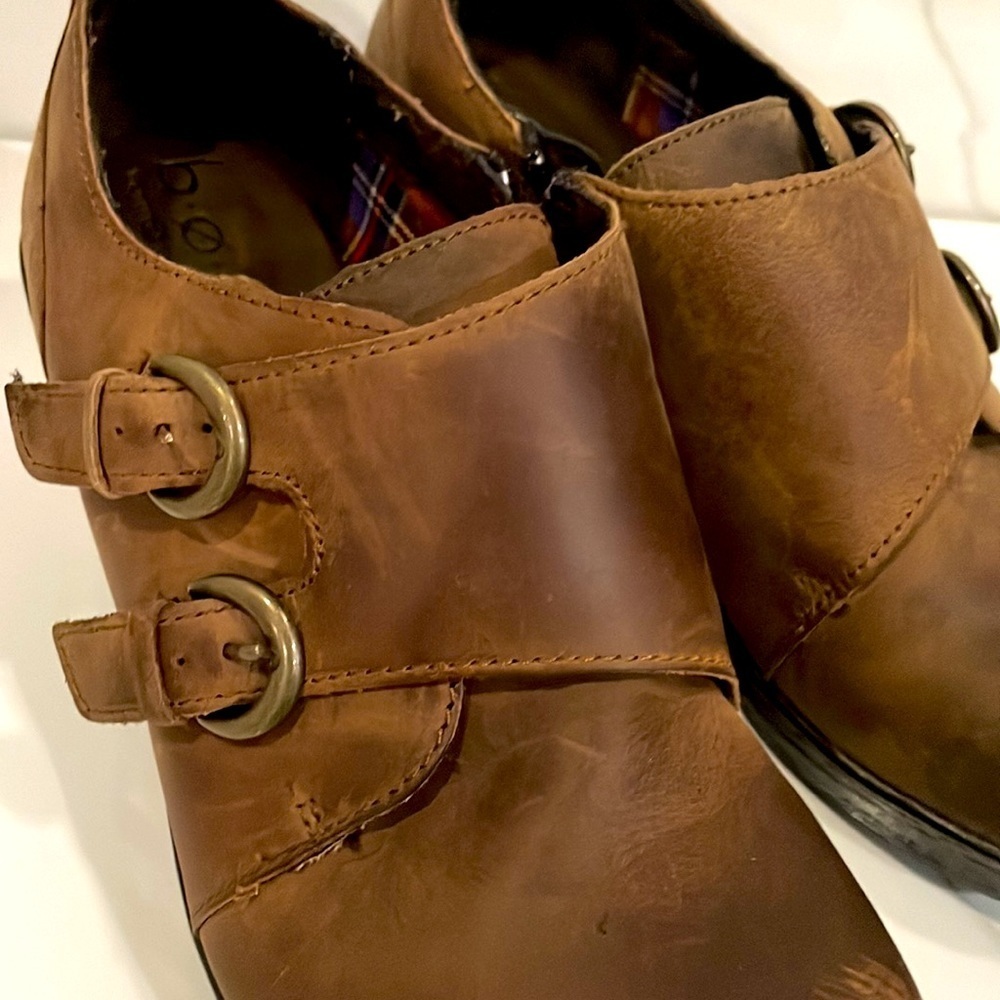 Women's BOC Brown Leather Clog Shoe, Size 8 - Picture 9 of 9